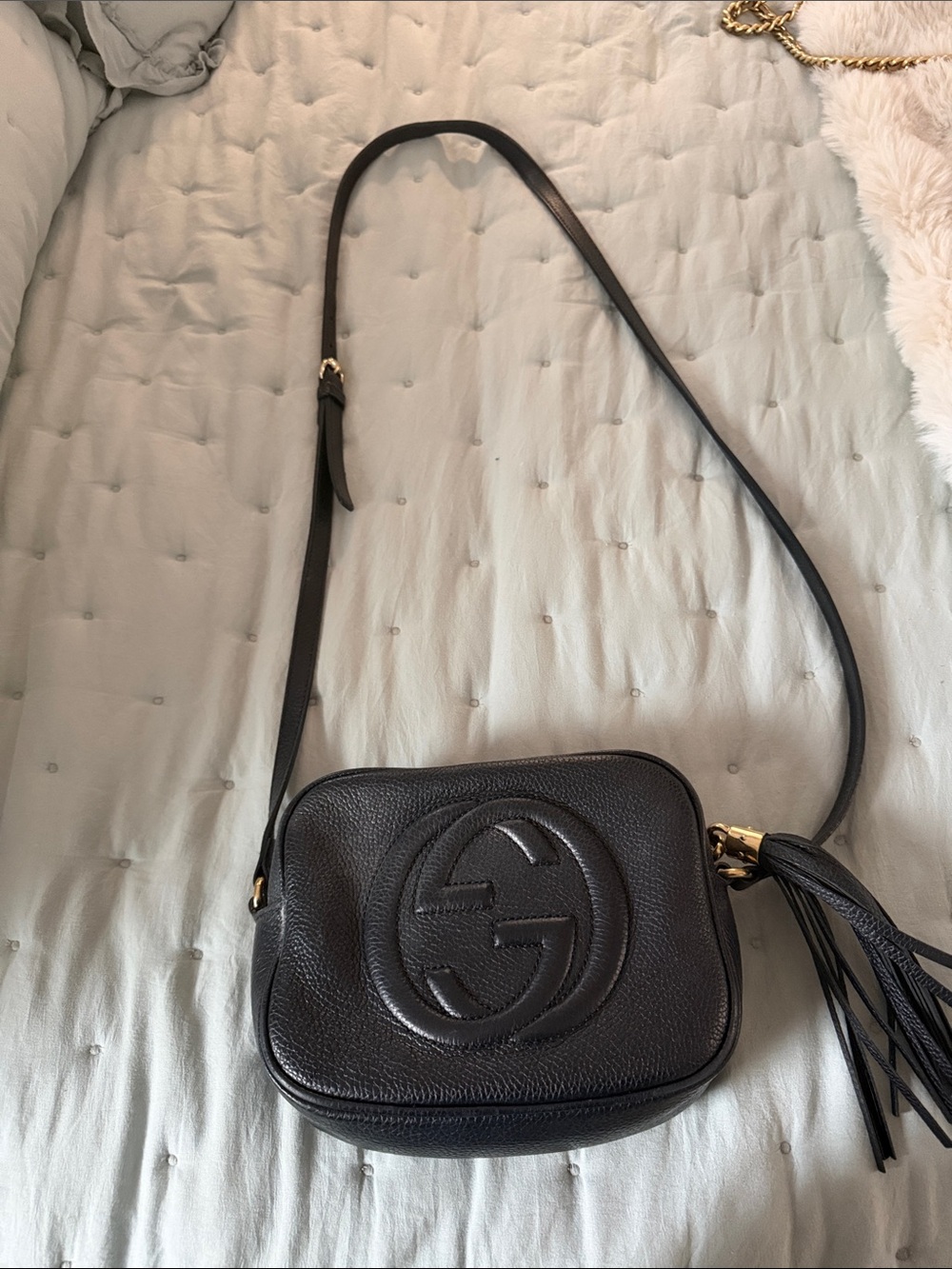 Gucci Black Pebbled Leather Soho Disco Crossbody with Tassel
